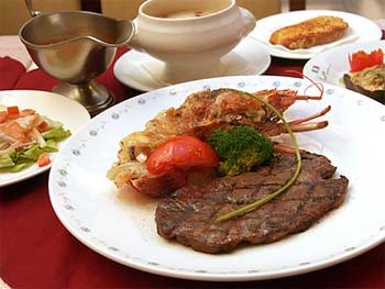 七夕情侶高(gāo)價套餐 七夕情侶高(gāo)價套餐